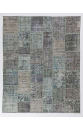8' x 10' (245 x 305 cm) Light Blue & Turquoise Patchwork Rug